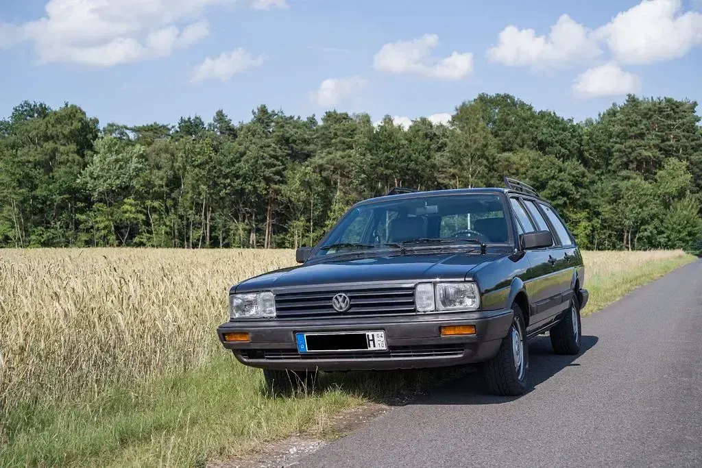 Gebraucht VW Passat 72 PS (52 kW) 1987 Schwarz Kombi