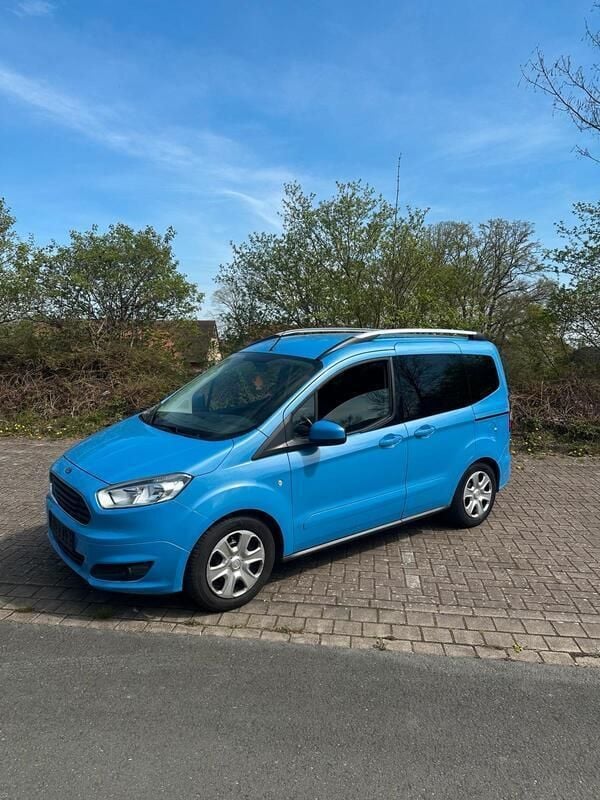 Blau Gebraucht 2015 Ford Tourneo Courier Van / Kleinbus | 7.500 € (Superpreis) - Bild 1/4