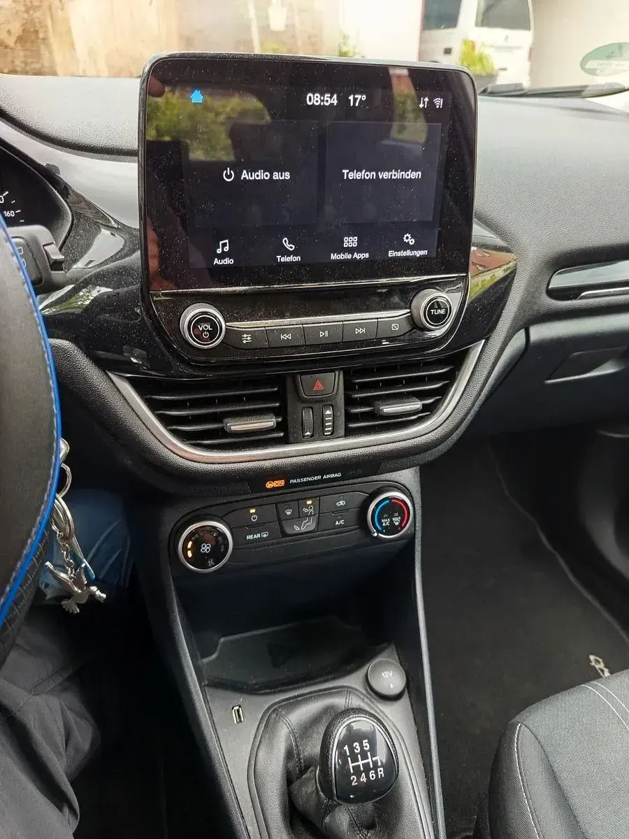Gebraucht Ford Fiesta Trend 86 PS (63 kW) 2020 Weiß Kleinwagen