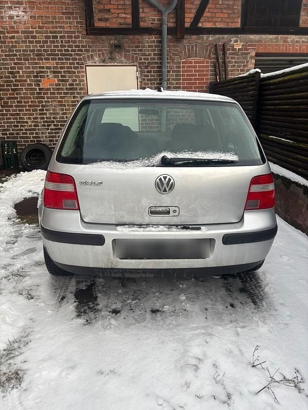 Gebraucht VW Golf IV 75 PS (55 kW) 2003 Silber Kleinwagen