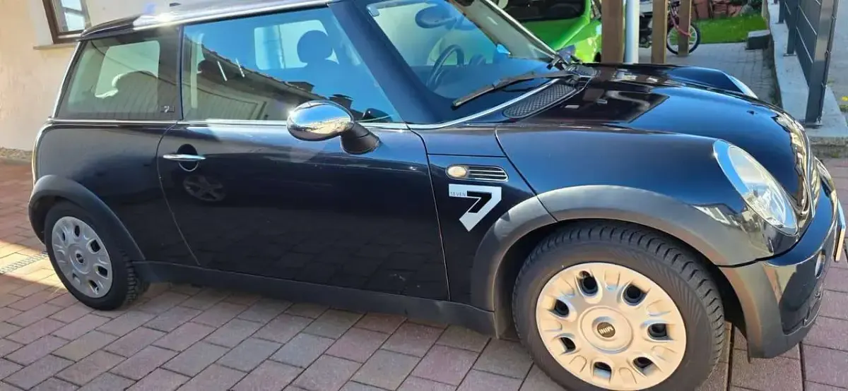 Gebraucht Mini ONE Seven 90 PS (66 kW) 2006 Schwarz Kleinwagen
