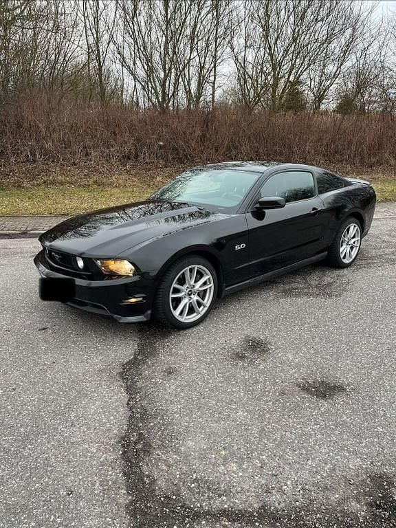 Gebraucht Ford Mustang GT 417 PS (306 kW) 2011 Schwarz Coupé