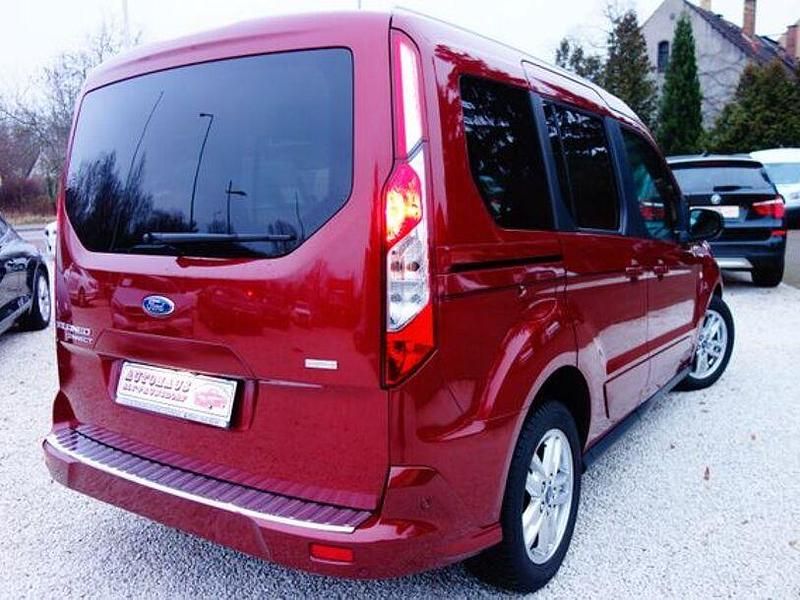 Gebraucht Ford Tourneo Connect Titanium S 101 PS (74 kW) 2018 Rot Van / Kleinbus