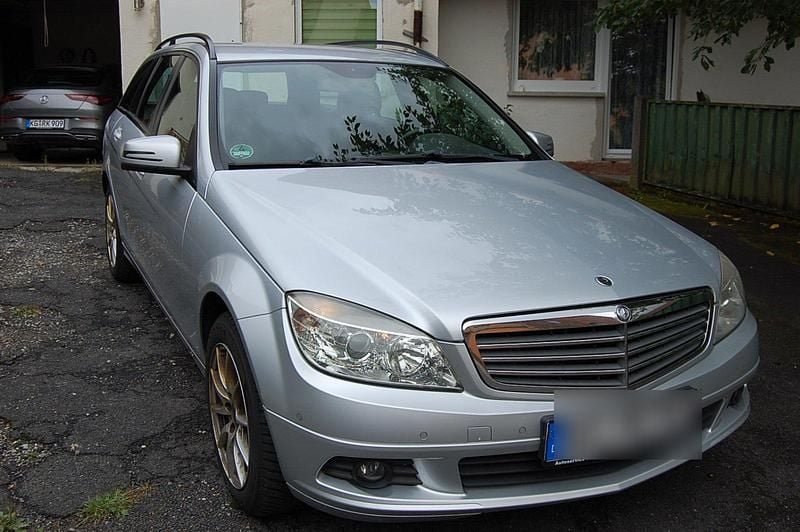 Silber Gebraucht 2009 Mercedes C220 Kombi | 4.500 € (Superpreis) - Bild 1/4
