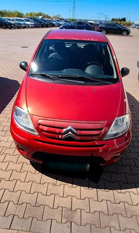 Gebraucht Citroën C3 60 PS (44 kW) 2009 Rot Kleinwagen