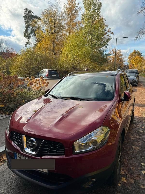 Rot Gebraucht 2012 Nissan Qashqai SUV | 8.500 € (Fairer Preis) - Bild 1/4