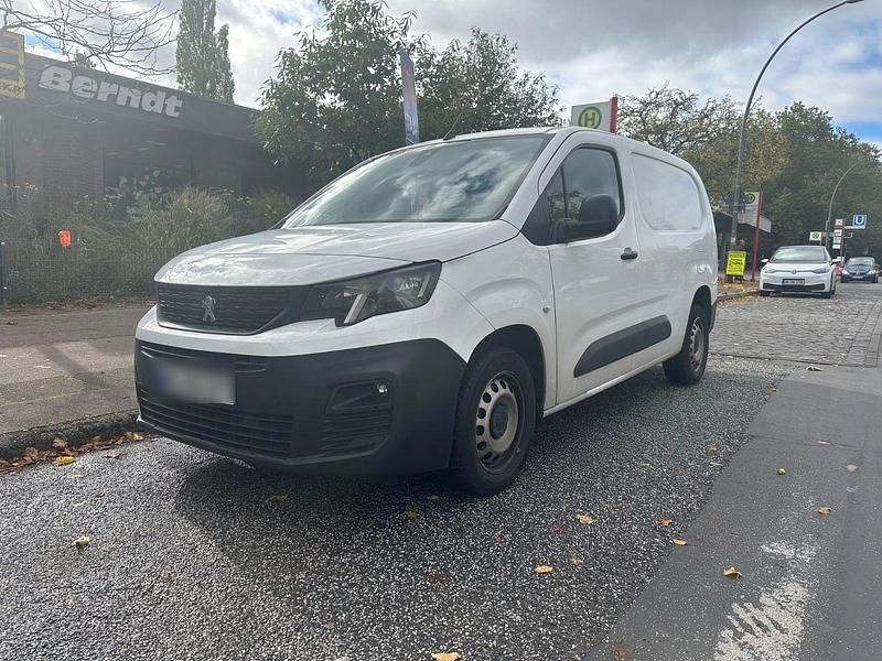 Weiß Gebraucht 2021 Peugeot Partner Van | 12.999 € (Guter Preis) - Bild 1/4
