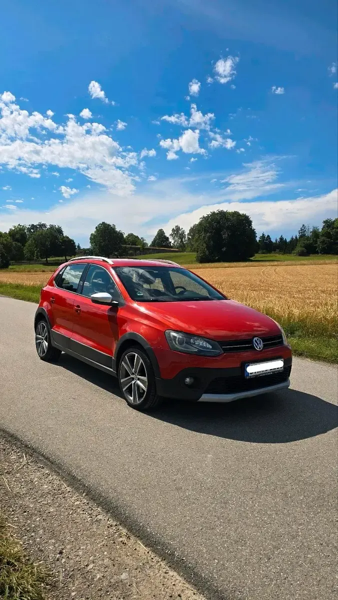 Gebraucht VW Polo 90 PS (66 kW) 2010 Orange Kleinwagen