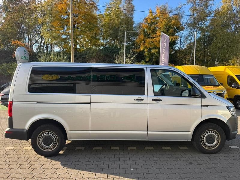 Gebraucht VW Transporter 150 PS (110 kW) 2019 Silber Van