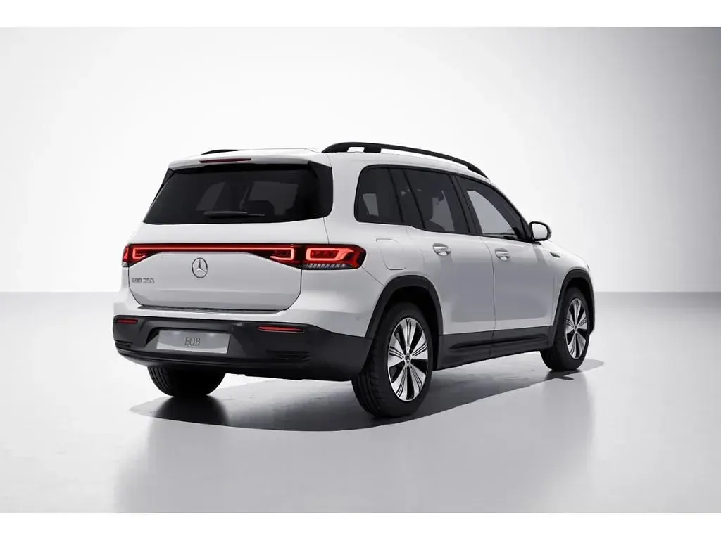 Gebraucht Mercedes EQB250 Advanced 139 kW (190 PS) 2022 Weiß SUV