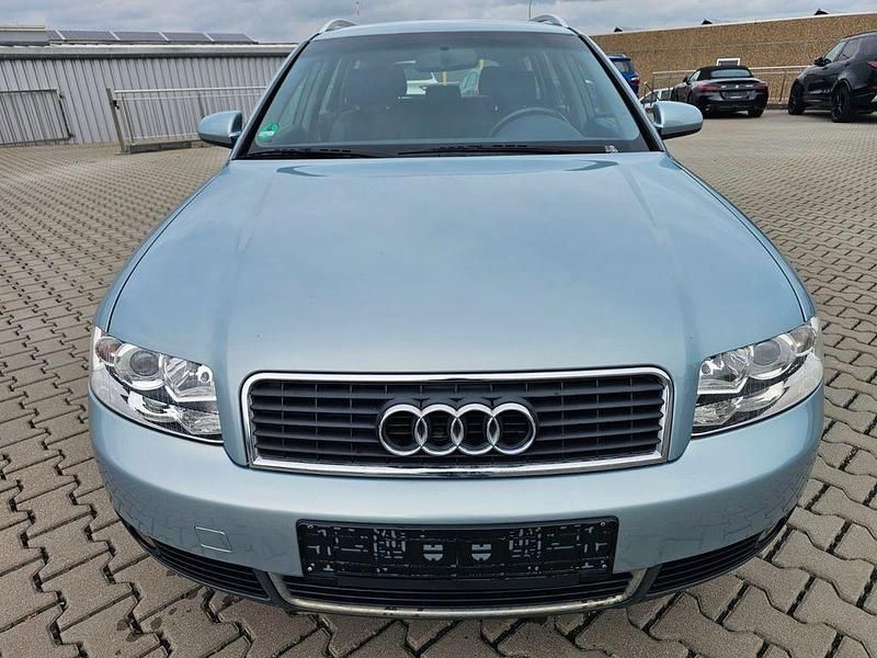 Gebraucht Audi A4 131 PS (96 kW) 2002 Grau Kombi