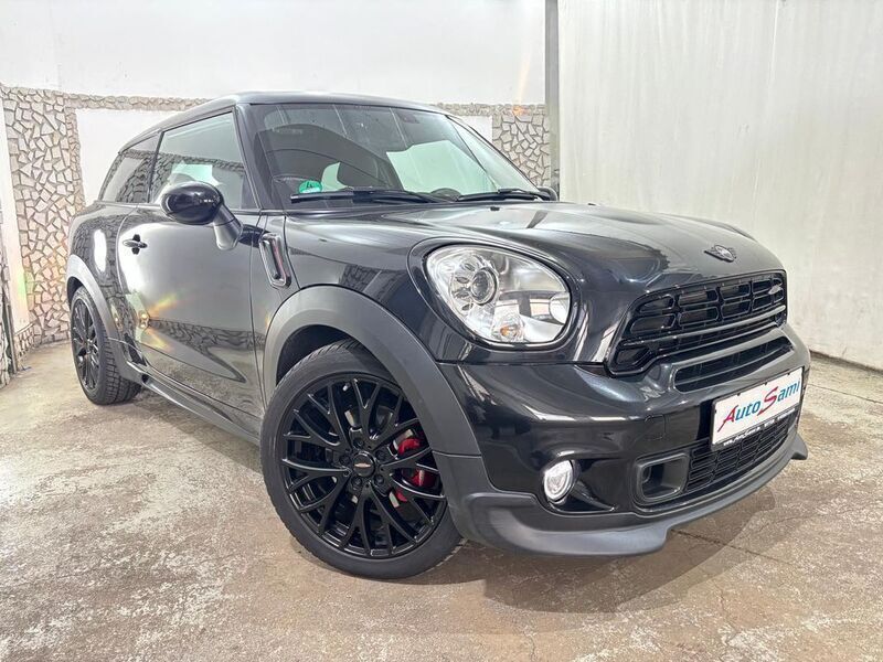 Absolute black metallic Gebraucht 2016 Mini John Cooper Works Paceman SUV | 17.991 € - Bild 1/4