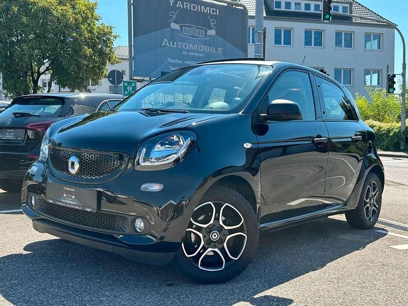 Schwarz Gebraucht 2019 Smart ForFour Passion Kleinwagen | 10.990 € (Fairer Preis) - Bild 1/4