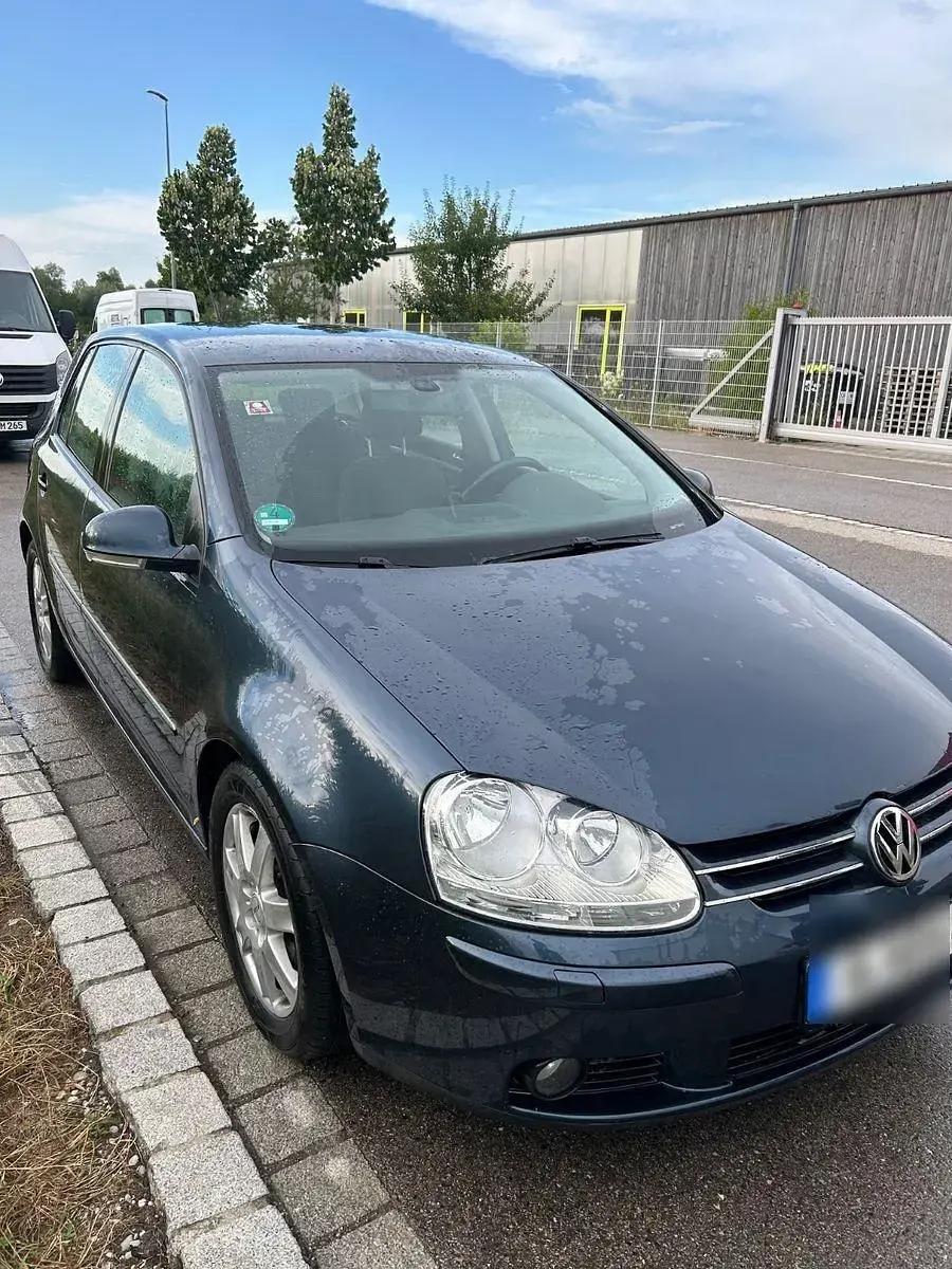 Gebraucht VW Golf VI United 105 PS (77 kW) 2008 Grau Kleinwagen
