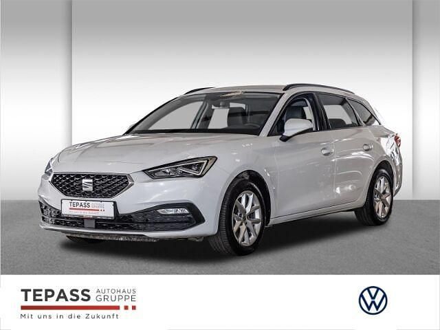 Weiss Gebraucht 2021 Seat Leon Style Kombi | 19.580 € (Guter Preis) - Bild 1/2