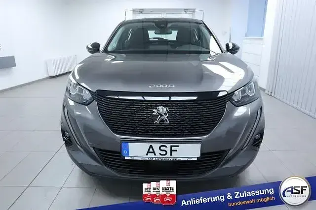 Gebraucht Peugeot 2008 131 PS (96 kW) 2022 Grau SUV