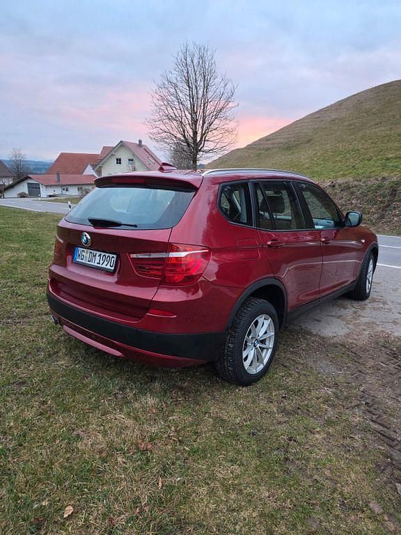 Gebraucht BMW X3 184 PS (135 kW) 2013 Rot SUV
