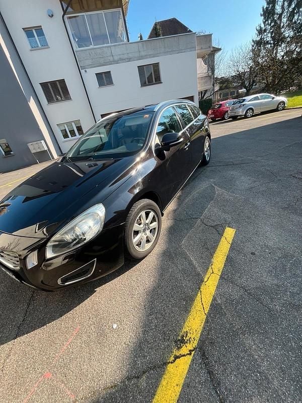 Gebraucht Volvo V60 205 PS (150 kW) 2010 Schwarz Kombi