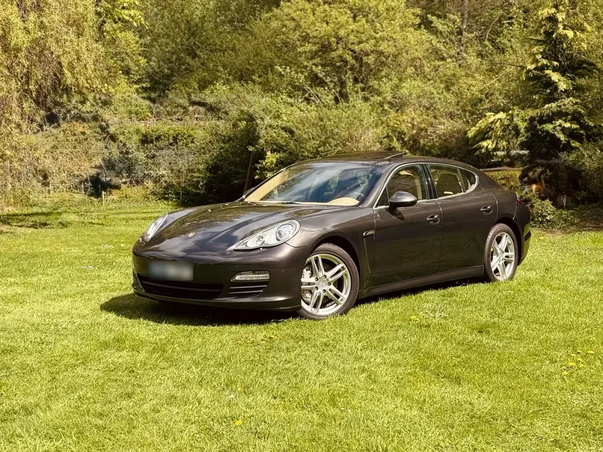 Gebraucht Porsche Panamera S 400 PS (294 kW) 2013 Braun Kleinwagen