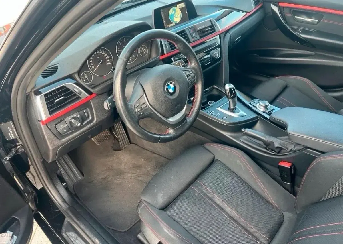 Gebraucht BMW 320 190 PS (139 kW) 2017 Schwarz Kombi