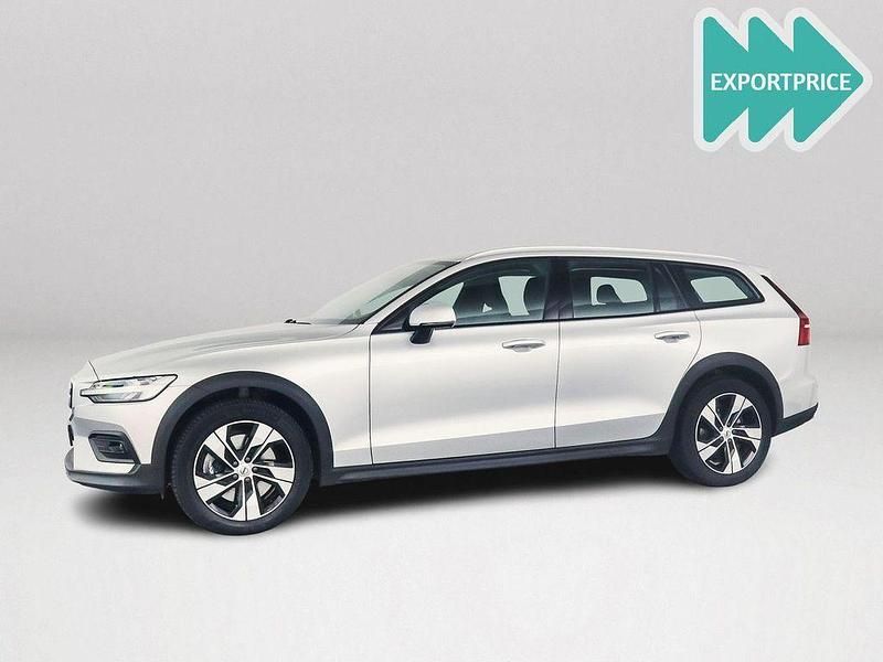 Gebraucht Volvo V60 CC Pro 264 PS (194 kW) 2022 Grau Kombi