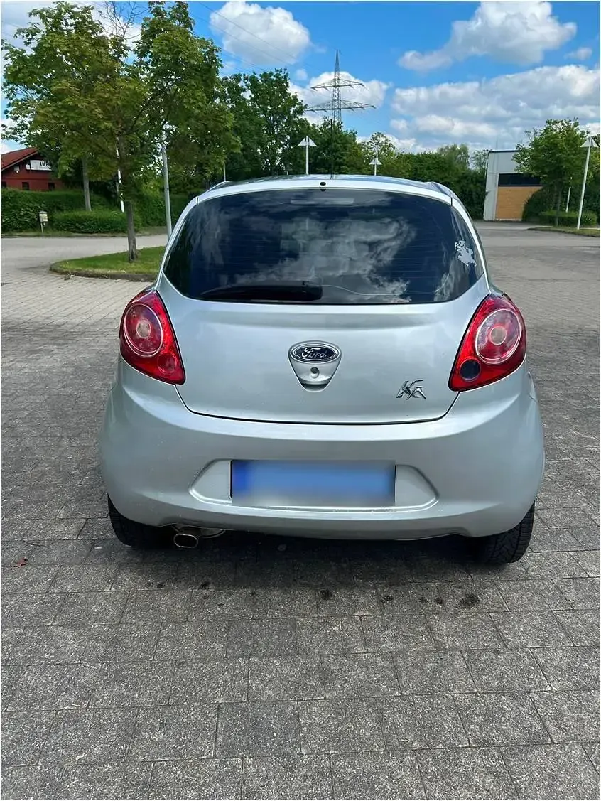 Gebraucht Ford Ka 69 PS (50 kW) 2011 Silber Kleinwagen