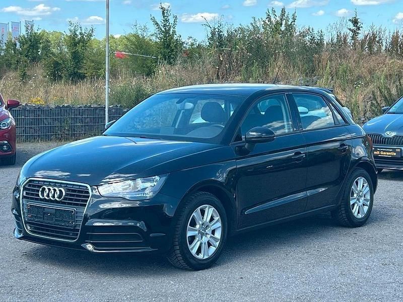 Schwarz Gebraucht 2012 Audi A1 Attraction Kleinwagen | 9.500 € (Guter Preis) - Bild 1/4