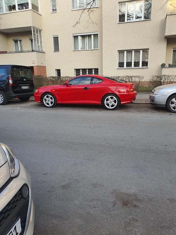 Gebraucht Hyundai Coupé 167 PS (122 kW) 2003 Rot Coupé