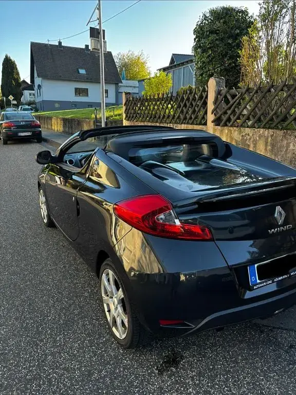 Gebraucht Renault Wind Dynamique 102 PS (75 kW) 2011 Schwarz Cabrio
