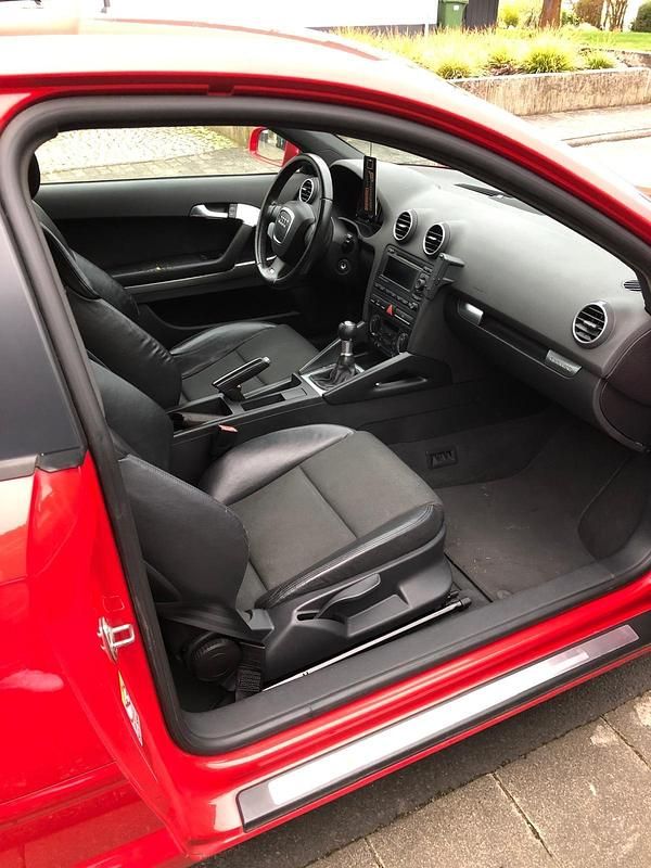 Gebraucht Audi A3 170 PS (125 kW) 2007 Rot Kleinwagen