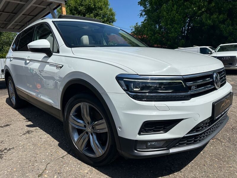 Weiß Gebraucht 2018 VW Tiguan Allspace R-line SUV | 23.900 € (Etwas zu teuer) - Bild 1/4