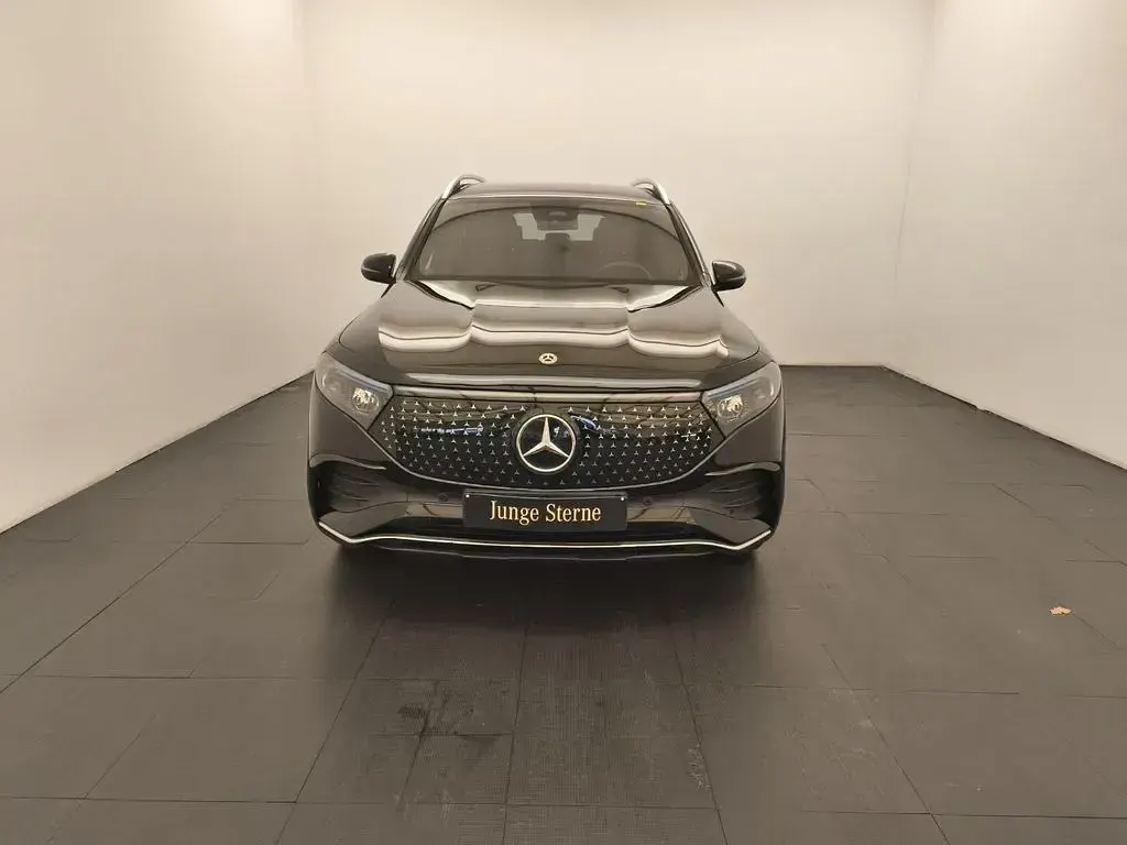 Gebraucht Mercedes EQB350 Advanced 214 kW (292 PS) 2024 Metalliclack kosmosschwarz SUV