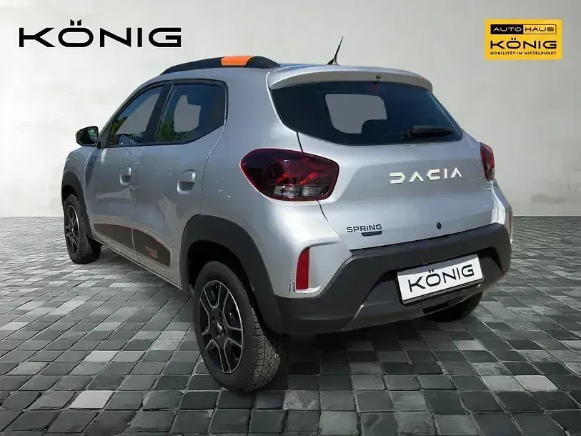 Używany Dacia Spring Essentiel 33 kW (45 KM) 2023 Szary Hatchback