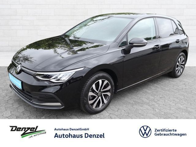 Deep black perleffekt Gebraucht 2023 VW Golf VIII Active Limousine | 24.390 € (Fairer Preis) - Bild 1/4