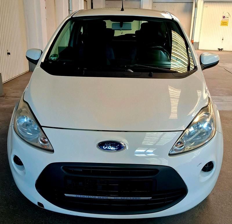Gebraucht Ford Ka 70 PS (51 kW) 2009 Weiß Kleinwagen