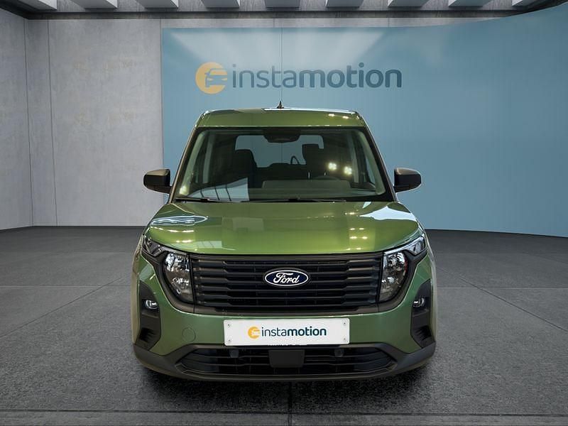 Gebraucht Ford Tourneo 125 PS (91 kW) 2025 Grün Van / Kleinbus