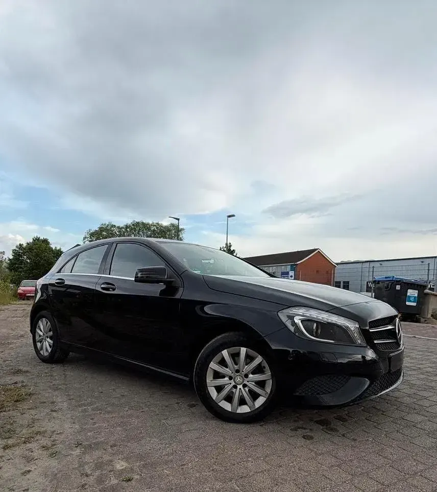 Gebraucht Mercedes A200 136 PS (100 kW) 2013 Schwarz Kombi