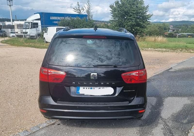 Gebraucht Seat Alhambra 140 PS (102 kW) 2014 Schwarz Van / Kleinbus