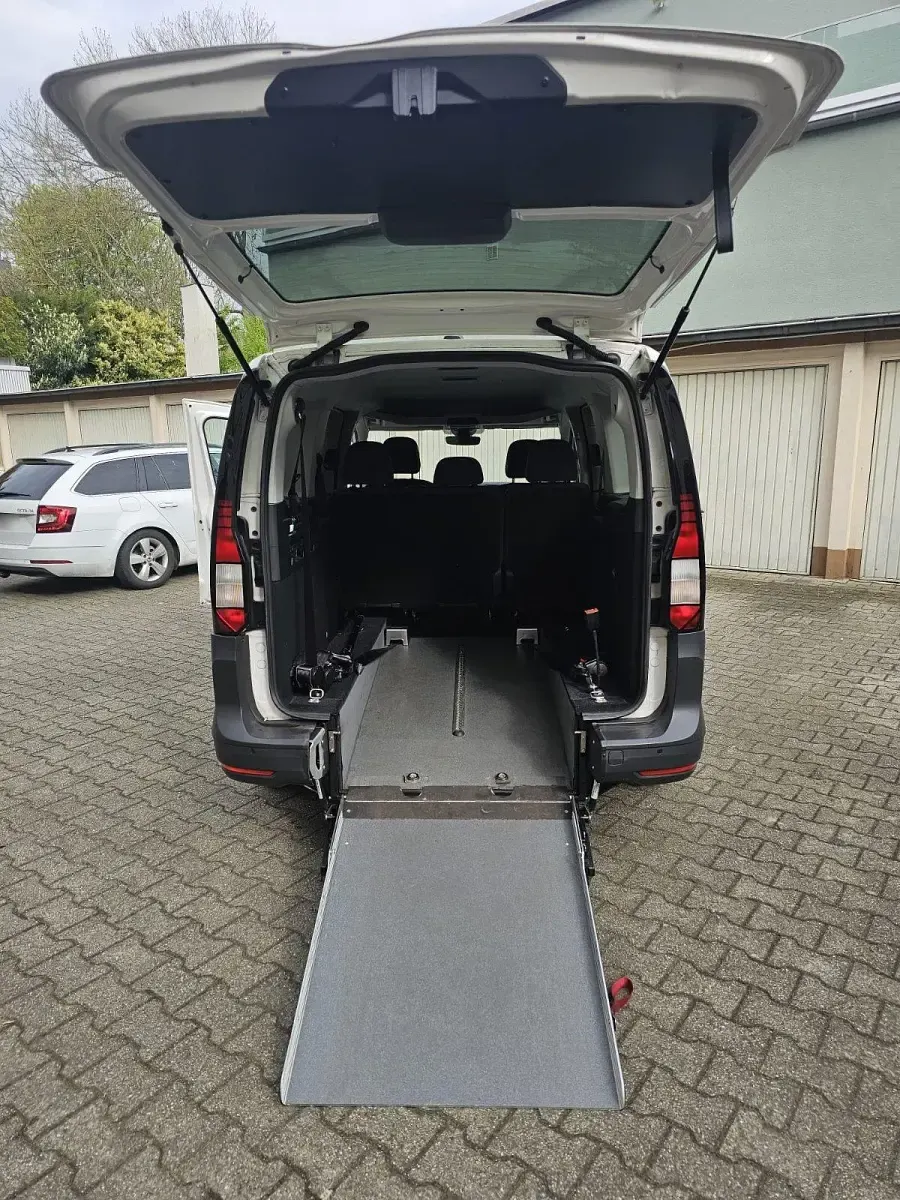 Brugt VW Caddy Maxi 102 HK (75 kW) 2024 Hvid MPV