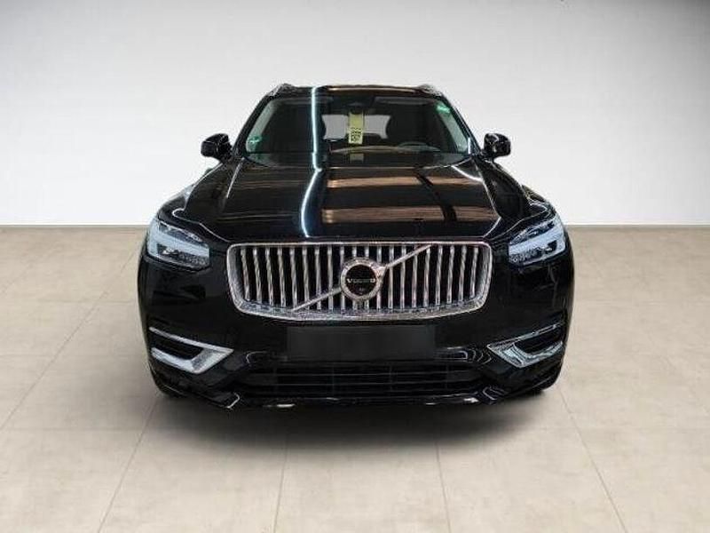 Gebraucht Volvo XC90 Plus 235 PS (172 kW) 2023 Onyx black metallic (metallic) SUV