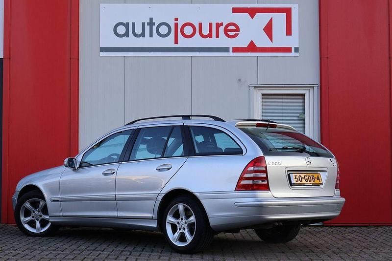 Gebraucht Mercedes C200 Avantgarde 122 PS (89 kW) 2008 Grau Kombi