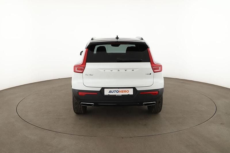 Gebraucht Volvo XC40 R-Design 190 PS (139 kW) 2019 Weiß SUV