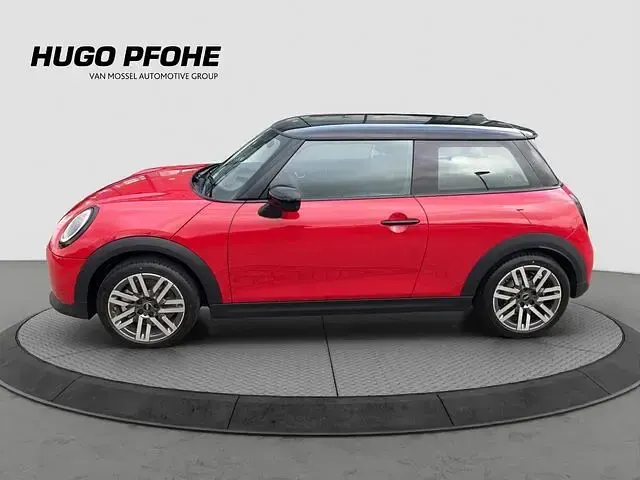 Gebraucht Mini Cooper Classic 114 kW (156 PS) 2025 Chili red uni Kleinwagen