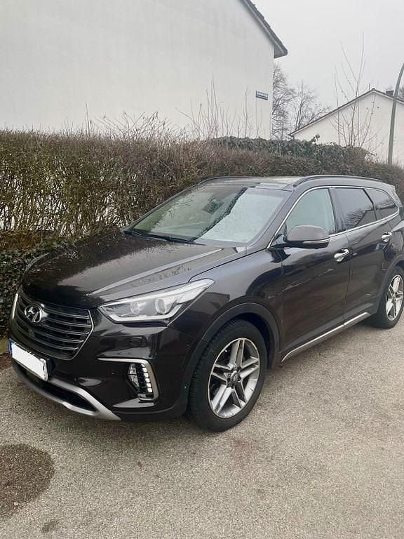 Gebraucht Hyundai Grand Santa Fe Premium 200 PS (147 kW) 2017 Braun SUV