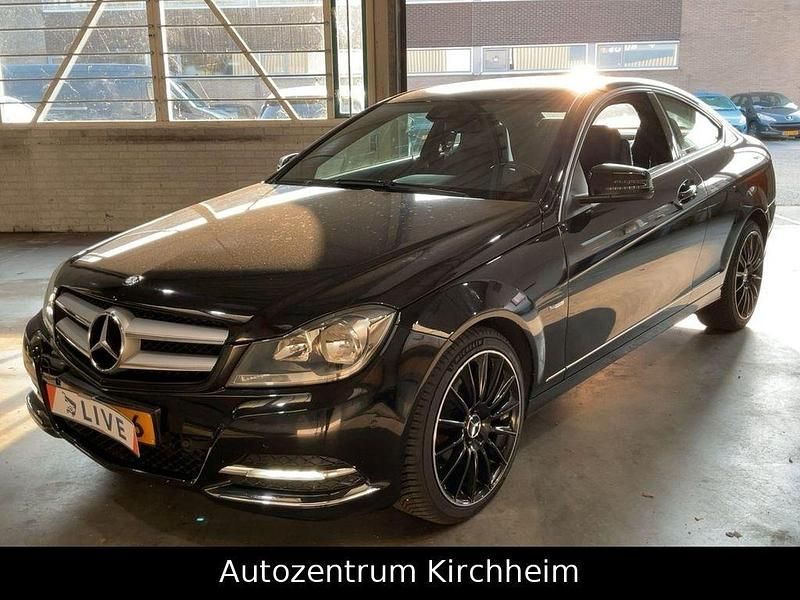 Gebraucht Mercedes C250 204 PS (150 kW) 2013 Schwarz Coupé