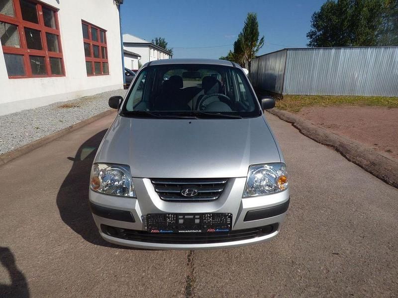 Gebraucht Hyundai Atos 58 PS (42 kW) 2004 Silber Kleinwagen