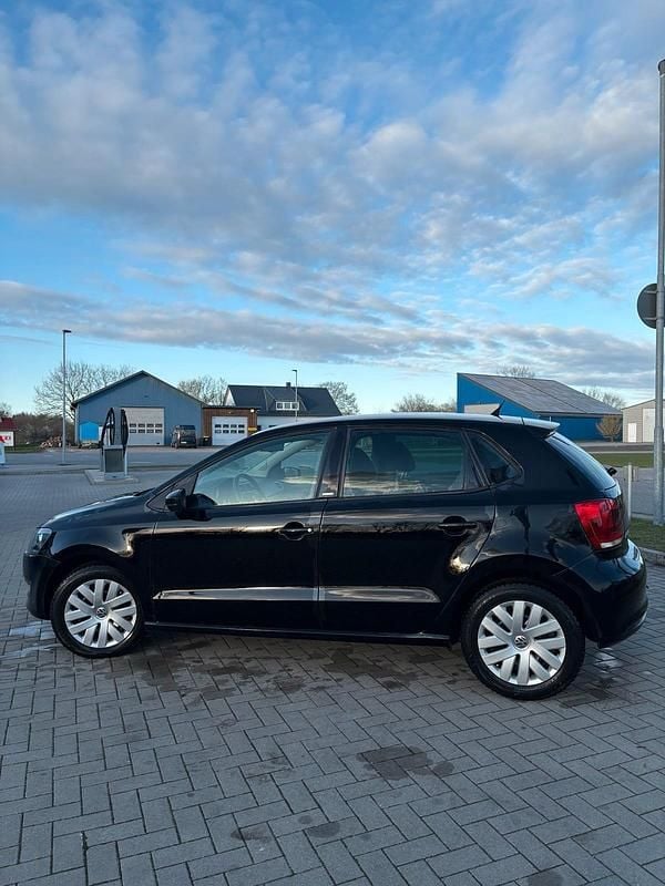 Gebraucht VW Polo 60 PS (44 kW) 2012 Schwarz Kleinwagen