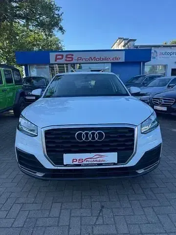 Używany Audi Q2 Ambiente 150 KM (110 kW) 2017 Biały SUV
