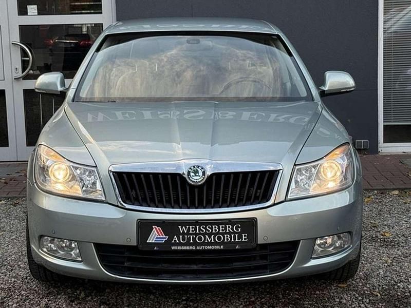 Gebraucht Skoda Octavia Elegance 122 PS (89 kW) 2009 Grün Limousine