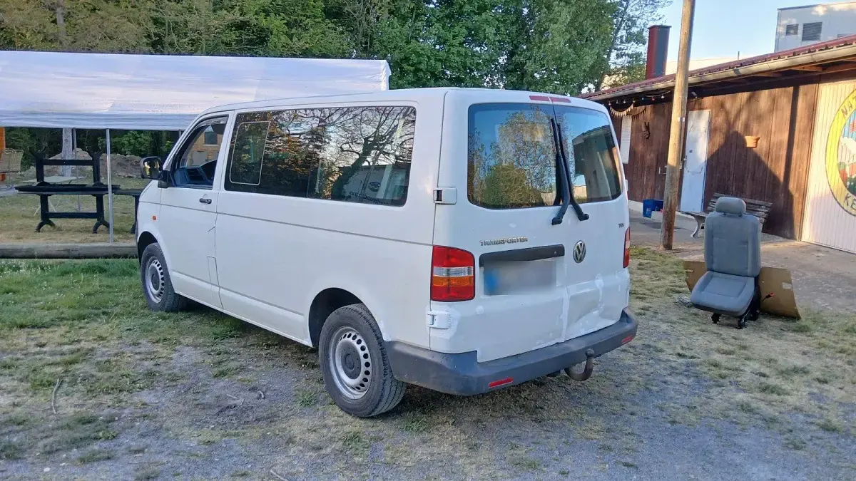 Gebraucht VW Transporter 105 PS (77 kW) 2004 Weiß Van